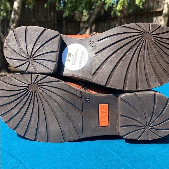 Jafa | Shoes | Jafa 229 Olive Brown Ankle Boots Size 37 | Poshmark